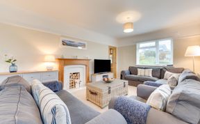 Photo of 4 Bed in Langton Matravers