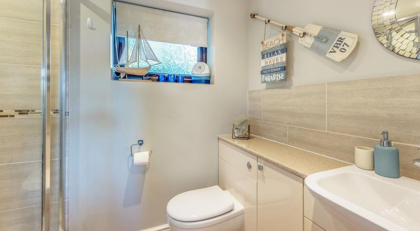 Photo of 2 Bed in Weybourne