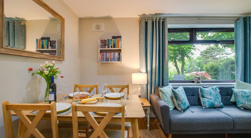 Photo of 2 Bed in Weybourne