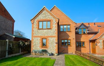 3 Bed in Mundesley Holiday Home