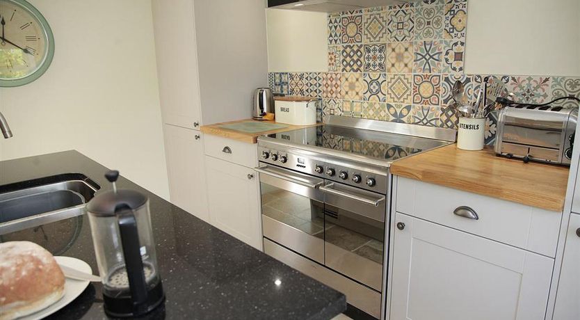 Photo of 4 Bed in Gower