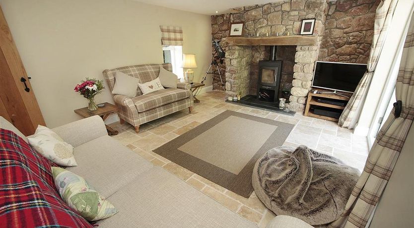 Photo of 4 Bed in Gower