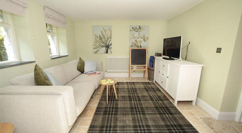 Photo of 4 Bed in Gower