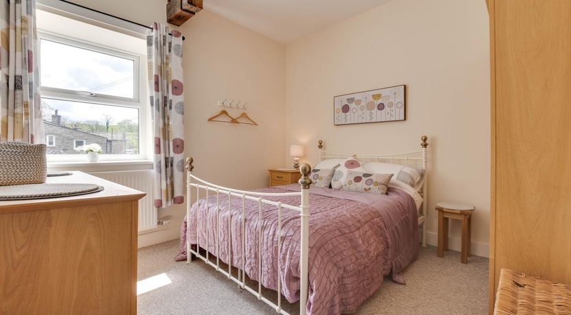 Photo of 3 Bed in Bainbridge