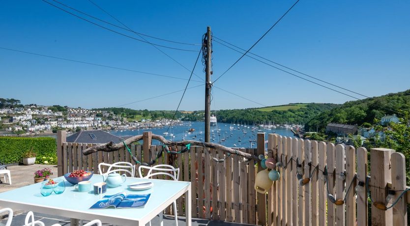 Photo of 2 Bed in Polruan