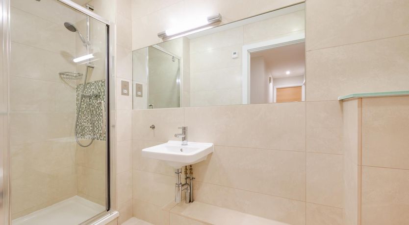 Photo of 2 Bed in Saunton