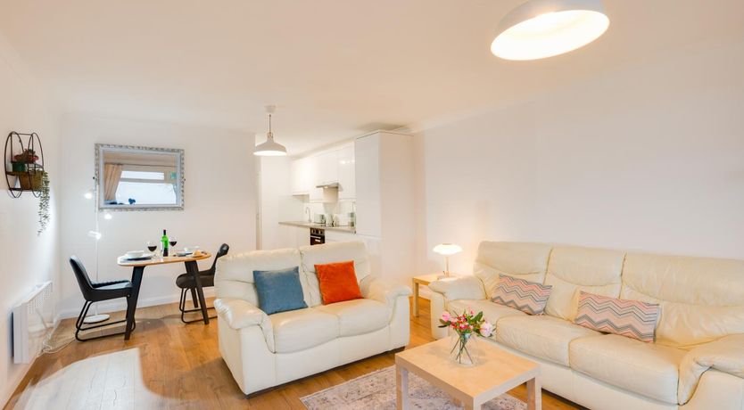 Photo of 1 Bed in Langland