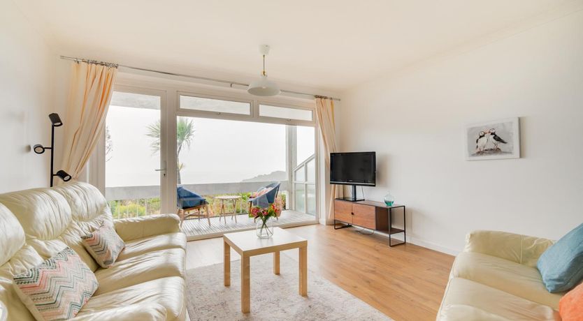 Photo of 1 Bed in Langland