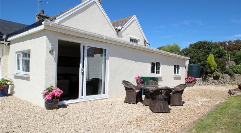 Photo of 1 Bed in Gower