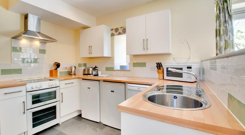Photo of 2 Bed in Totnes