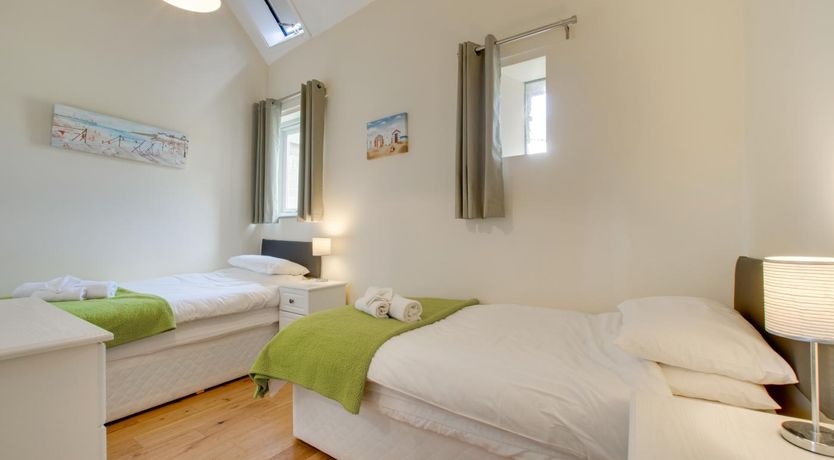 Photo of 2 Bed in Totnes
