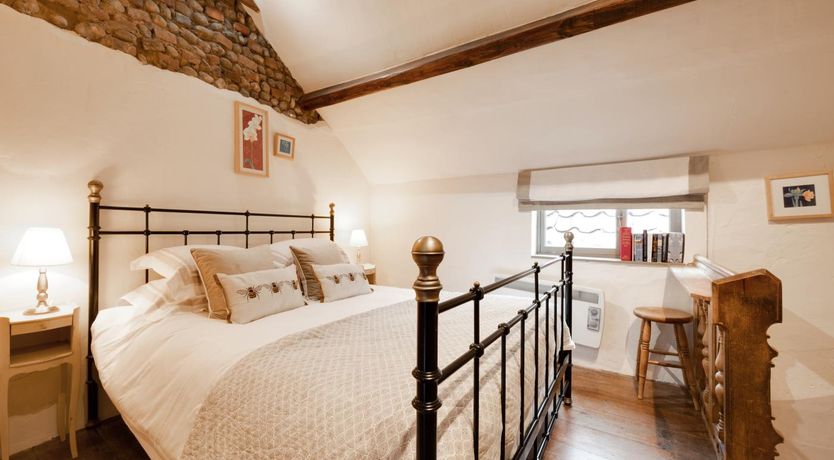 Photo of 1 Bed in Holt