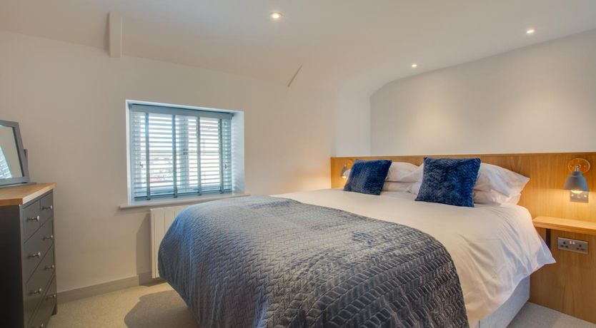 Photo of 1 Bed in Holt
