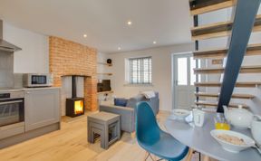Photo of 1 Bed in Holt