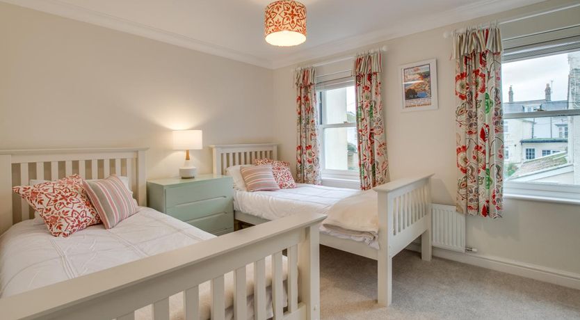 Photo of 2 Bed in Seaton