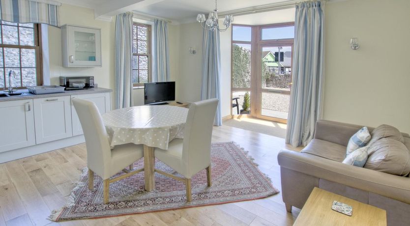 Photo of 1 Bed in Seaton