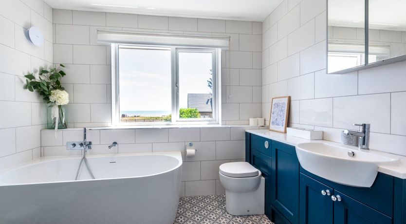 Photo of 3 Bed in Greatstone