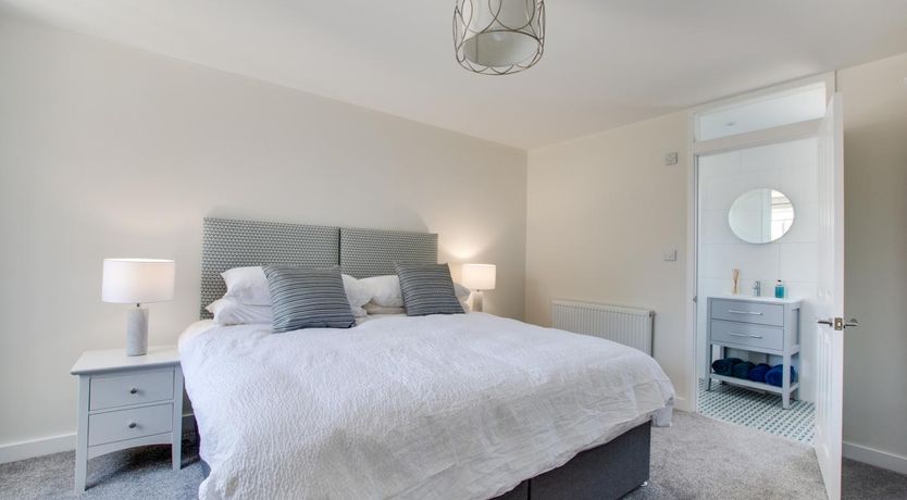 Photo of 3 Bed in Greatstone