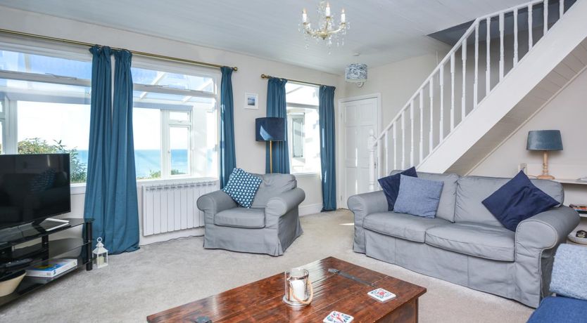 Photo of 3 Bed in Praa Sands
