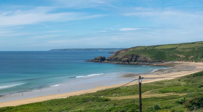 Photo of 3 Bed in Praa Sands