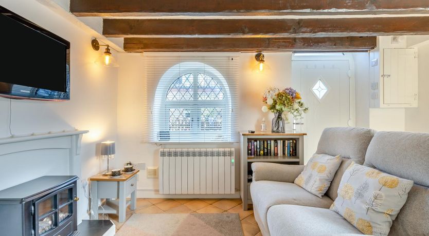 Photo of 1 Bed in Weybourne