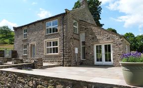 Photo of 3 Bed in Low Row