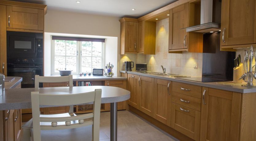 Photo of 3 Bed in Low Row