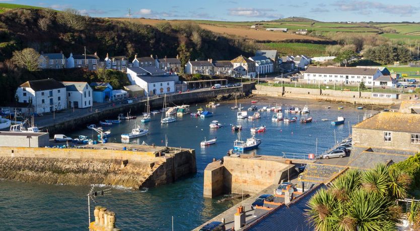 Photo of 1 Bed in Porthleven