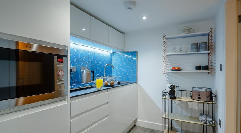 Photo of 1 Bed in Menai Bridge