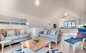Photo of 2 Bed in Westward Ho!