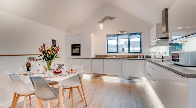 Photo of 2 Bed in Westward Ho!