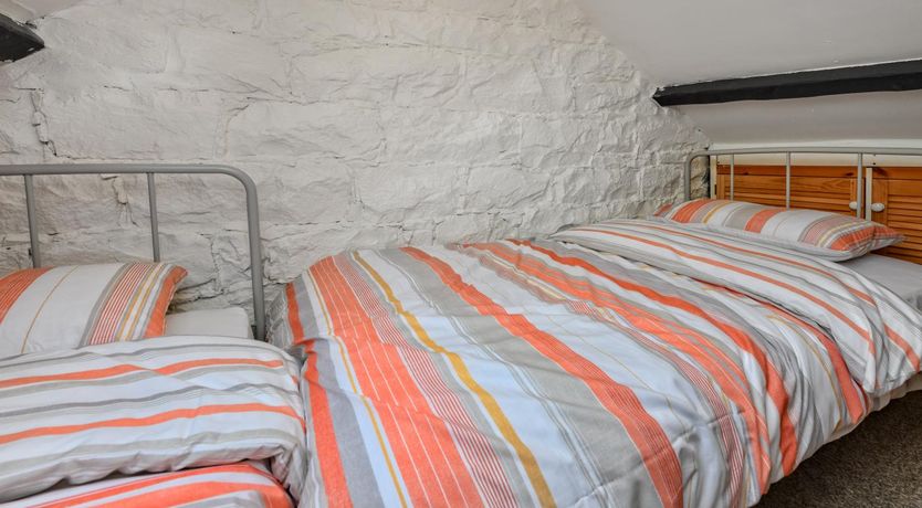 Photo of 2 Bed in Nefyn