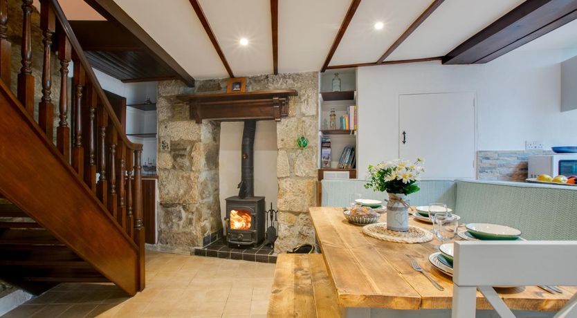 Photo of 2 Bed in Porthleven