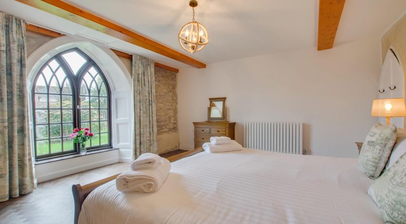 Photo of 2 Bed in Porthleven