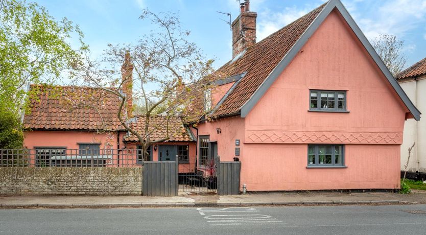 Photo of 2 Bed in Bramfield