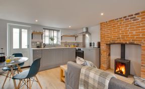 Photo of 1 Bed in Holt