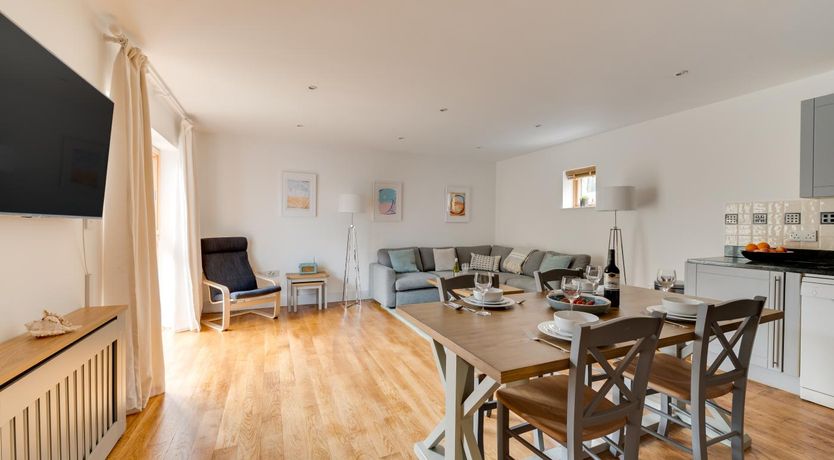 Photo of 2 Bed in Porthleven