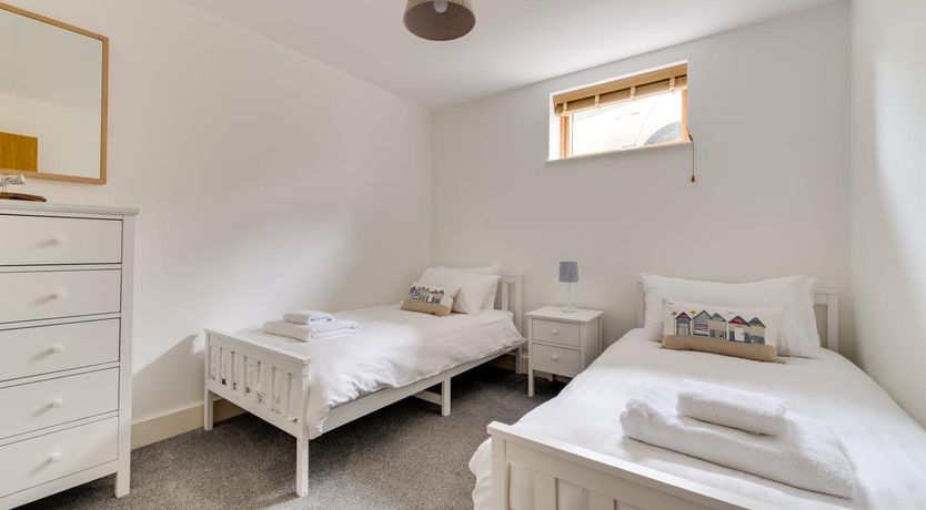 Photo of 2 Bed in Porthleven