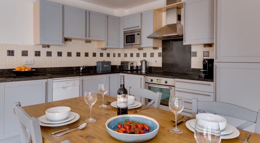 Photo of 2 Bed in Porthleven