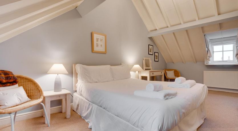 Photo of 2 Bed in Sandsend