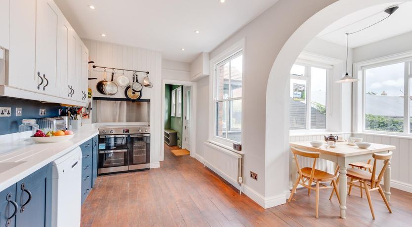 Photo of 5 Bed in Walberswick