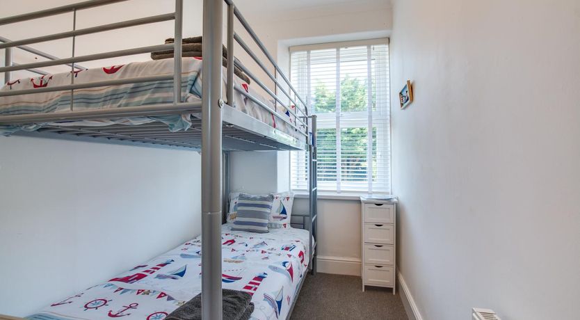 Photo of 4 Bed in Tenby