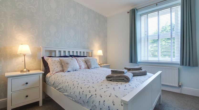 Photo of 4 Bed in Tenby