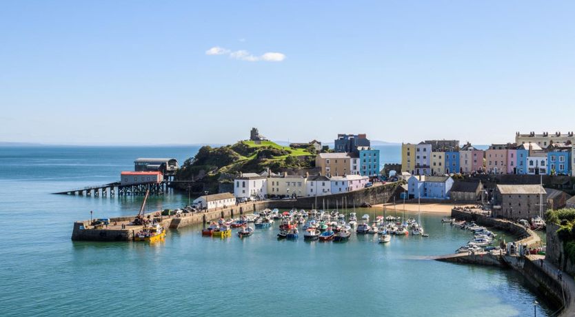 Photo of 4 Bed in Tenby