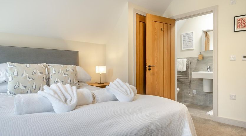 Photo of 7 Bed in Aldeburgh