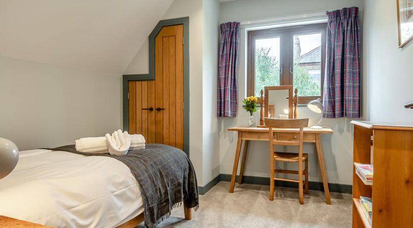 Photo of 7 Bed in Aldeburgh