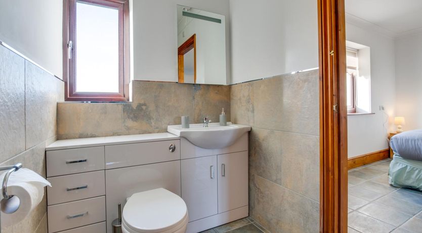 Photo of 3 Bed in Llanrhidian