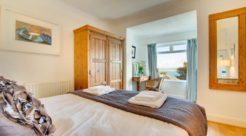 Photo of 3 Bed in Carbis Bay