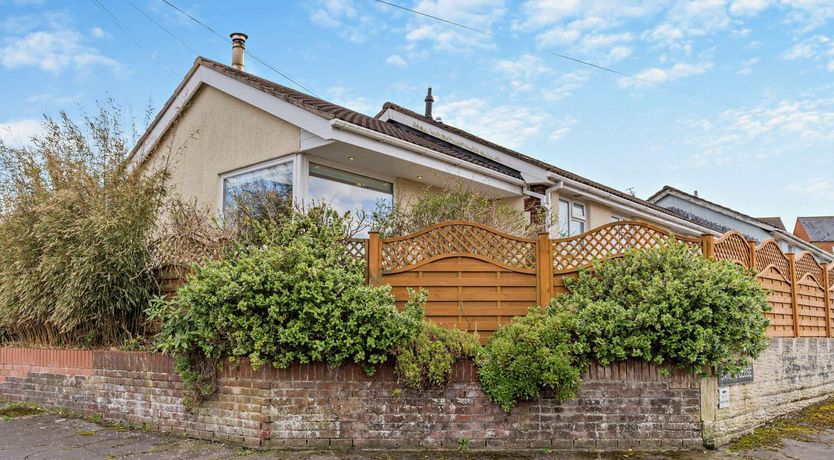 Photo of 2 Bed in Mumbles