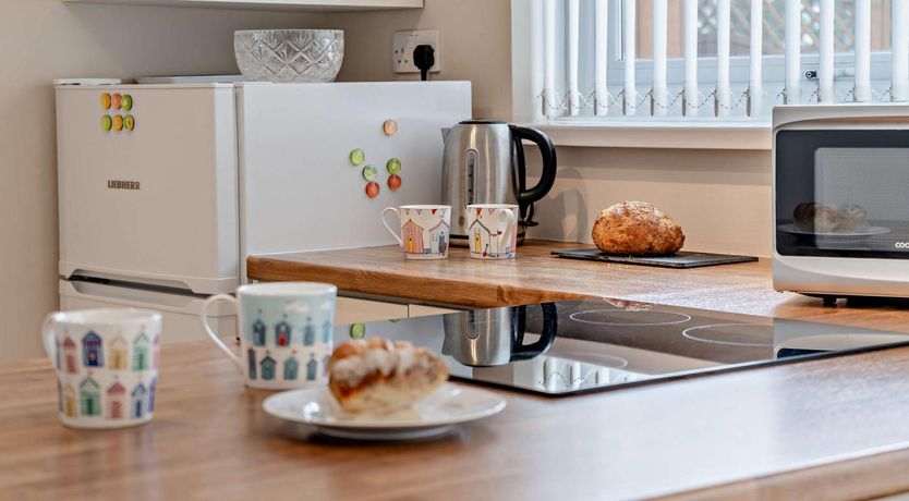 Photo of 2 Bed in Mumbles